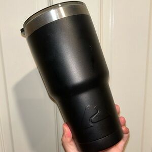 Ozark trail 32oz Vacuum insulated stainless steel tumbler black